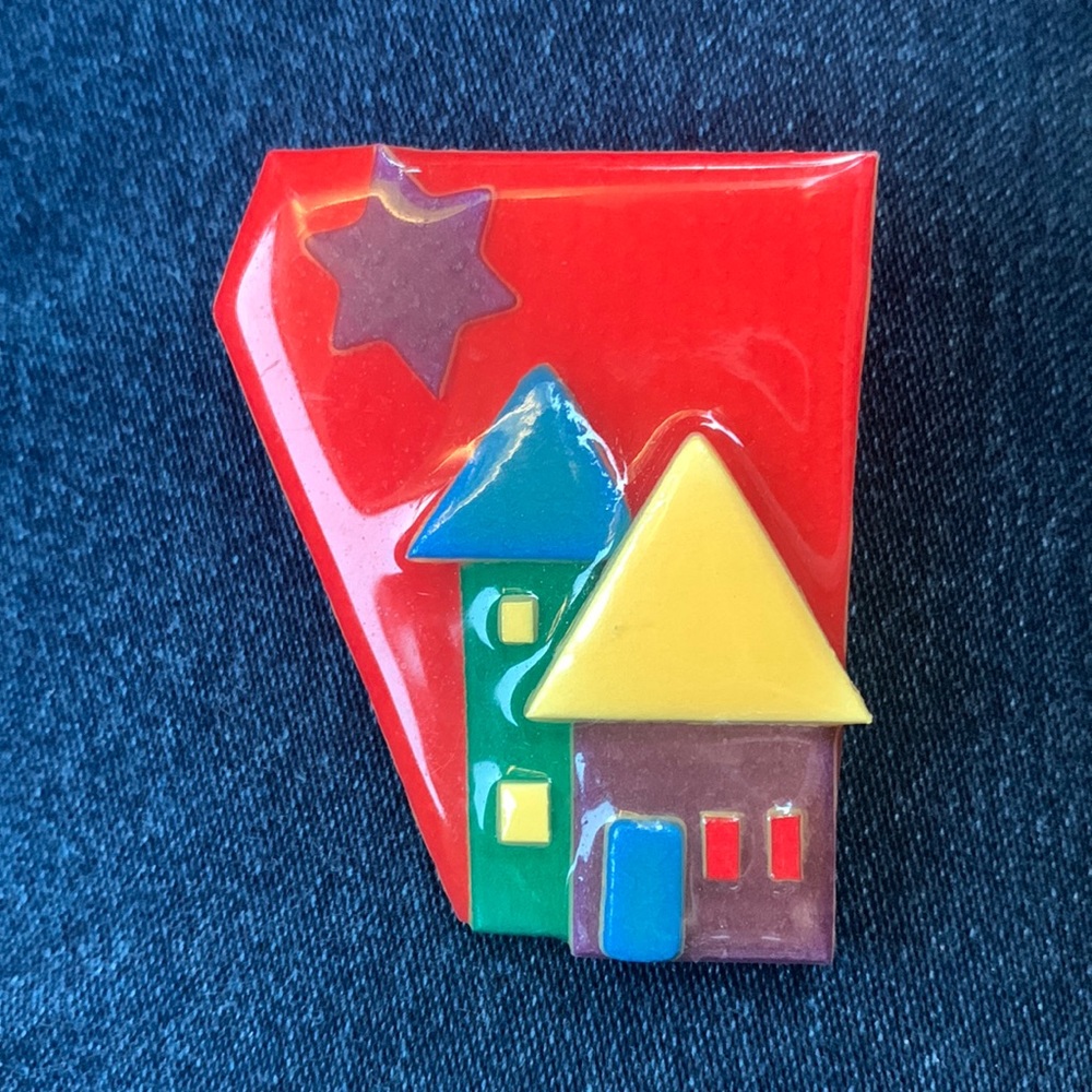 House pins by Lucinda 2 house